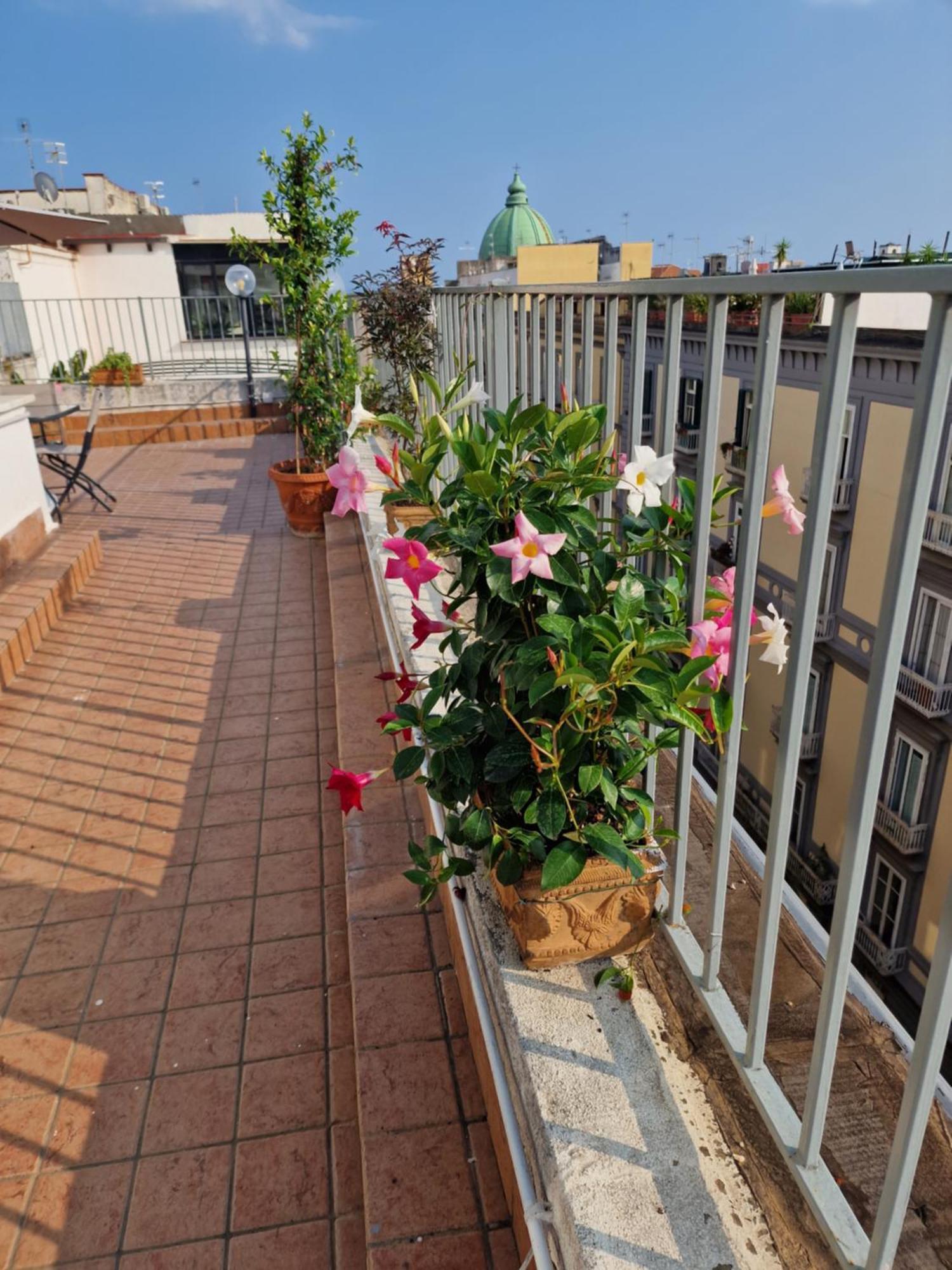 Hotel La Terrazza Delle Fate Neapol Zewnętrze zdjęcie