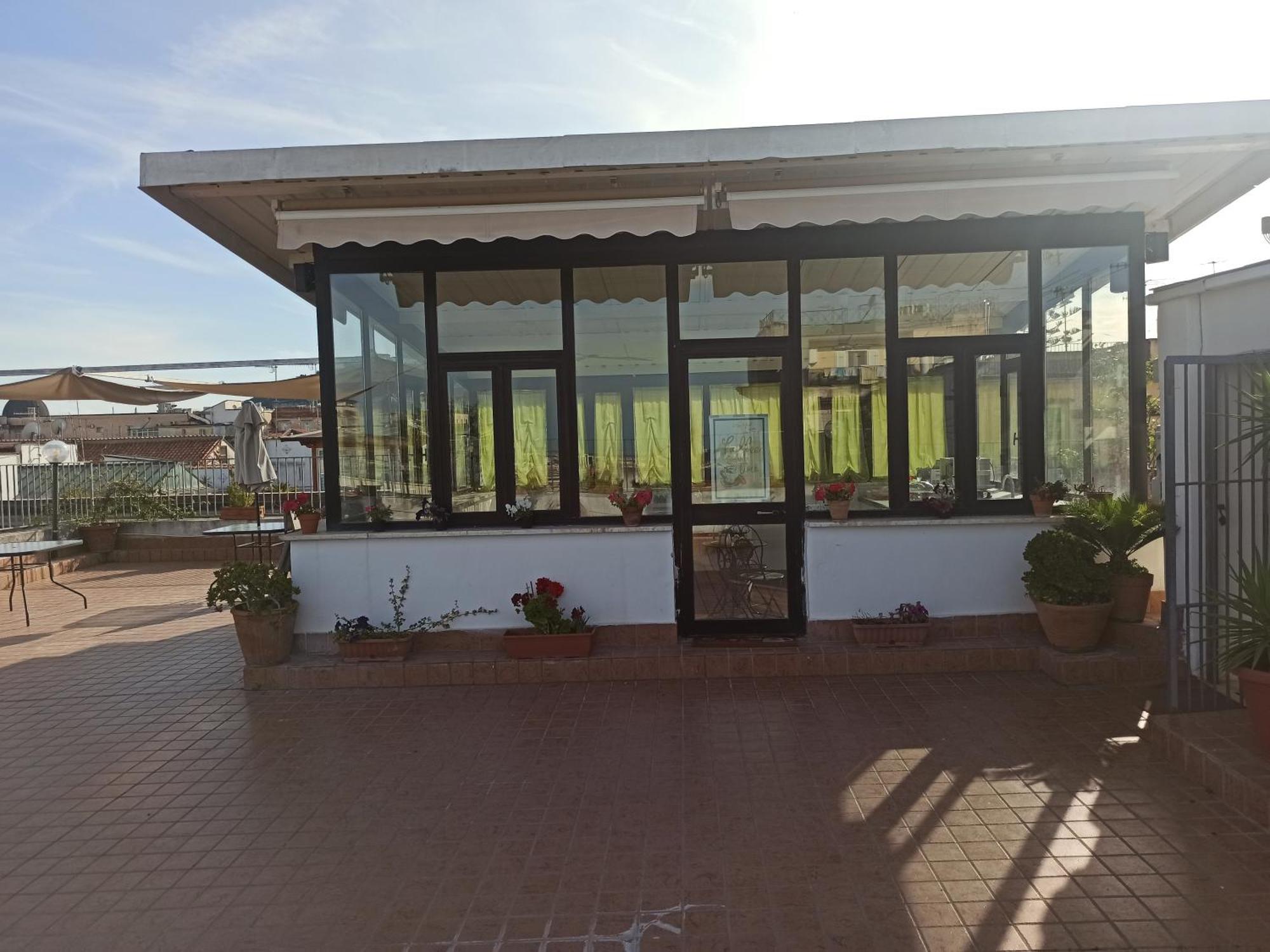 Hotel La Terrazza Delle Fate Neapol Zewnętrze zdjęcie