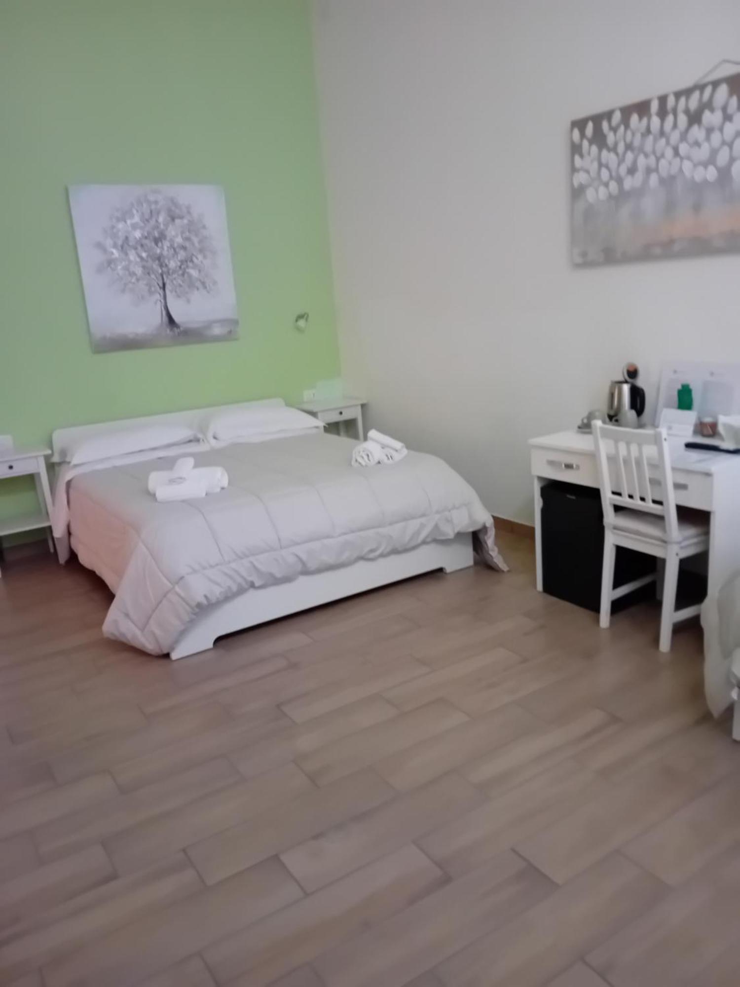 Hotel La Terrazza Delle Fate Neapol Zewnętrze zdjęcie