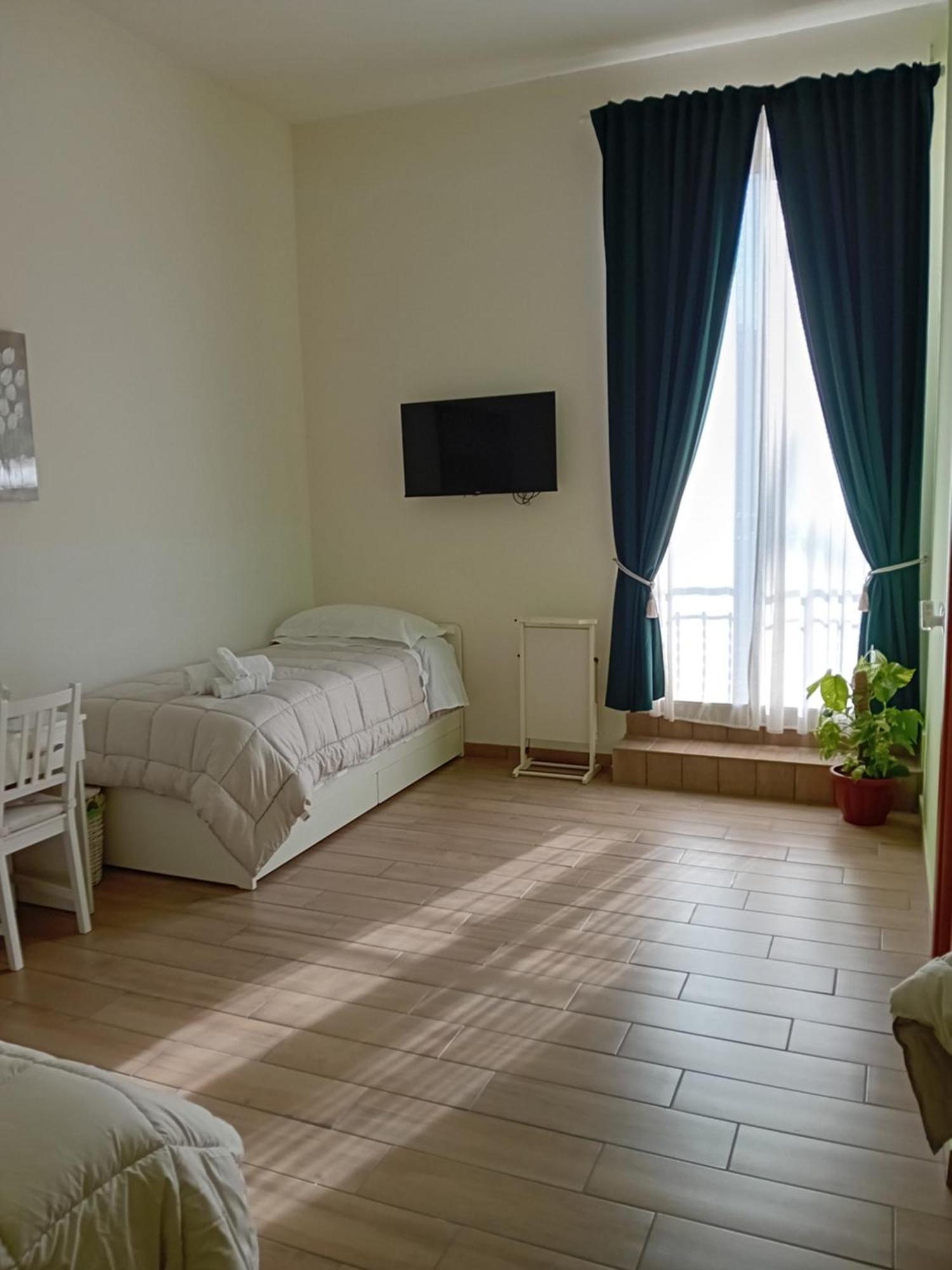 Hotel La Terrazza Delle Fate Neapol Zewnętrze zdjęcie